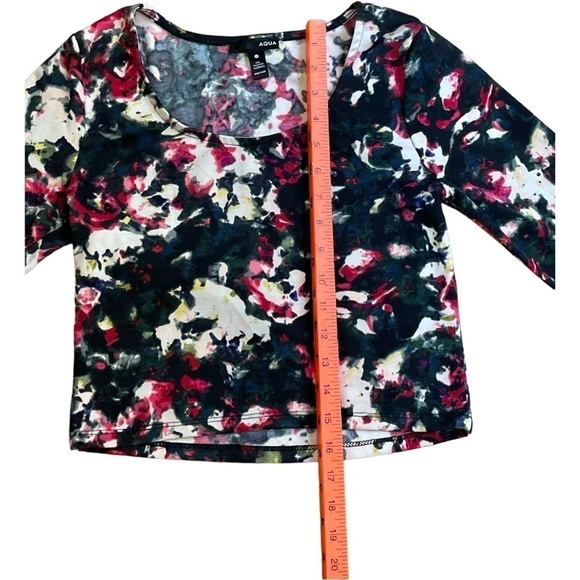 AQUA Floral Print Long Sleeve Stretch Crop Top Size Medium - Picture 2 of 4